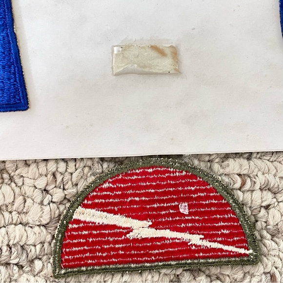 Lot of 29 vintage military patches WWII Army phantom infantry + U.S. Navy Cup - Picture 8 of 12